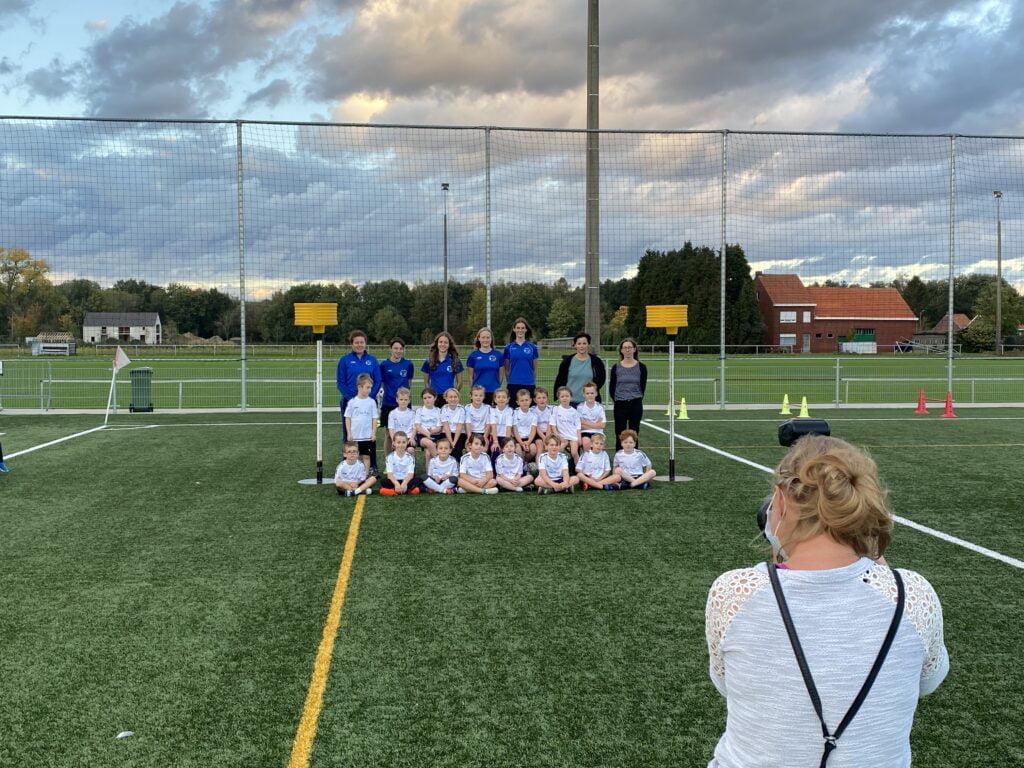 Achter de schermen, fotoshoot, fotografie, ploegfoto, korfbal